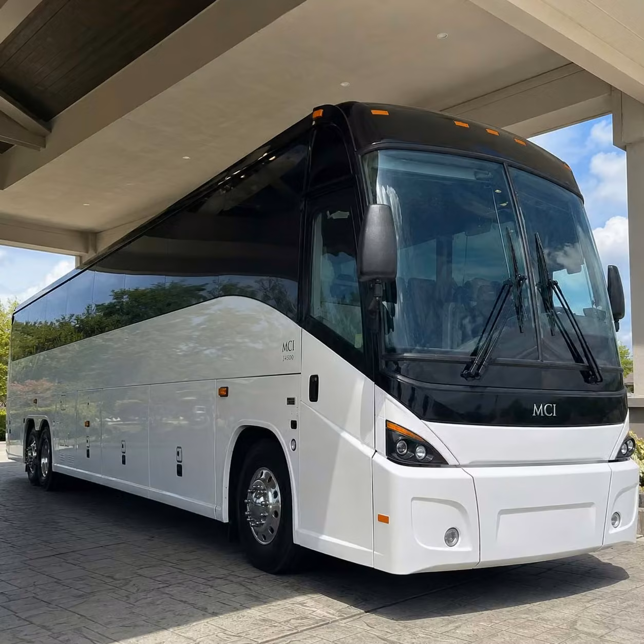 la quinta long distance and interstate military bus rentals from la quinta