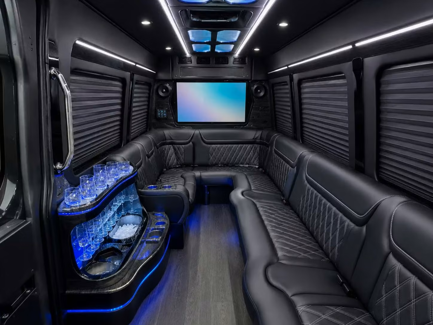 la quinta long distance bus rentals in la quinta