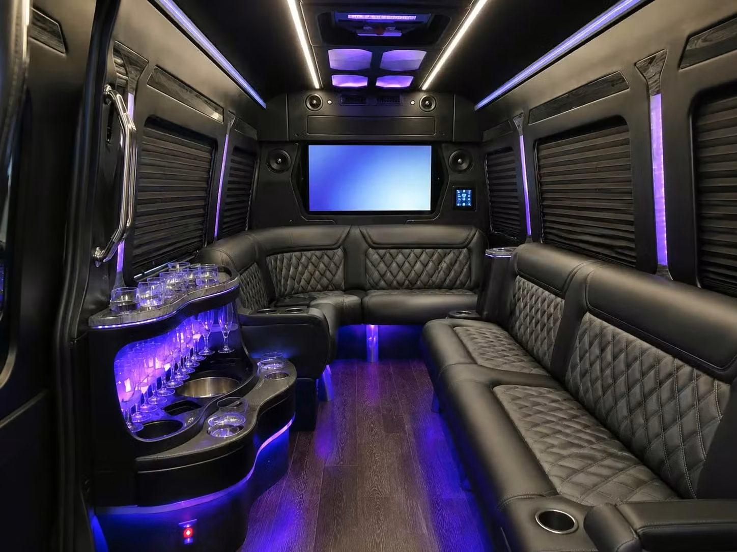 la quinta prom and homecoming party bus rentals